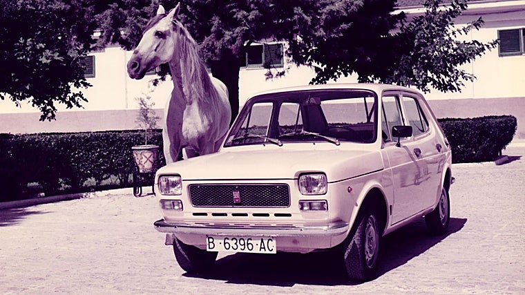 El 127 de cuatro puertas era original de SEAT, sin equivalente en FIAT